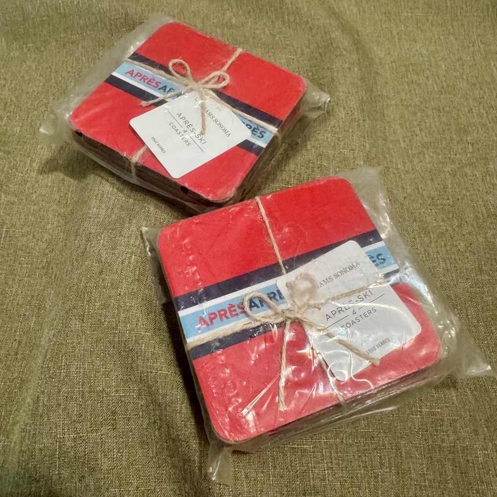Williams Sonoma Après-Ski Cork Coasters set of 8 NIP Discontinued Alpine Lodge